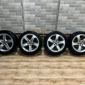 Ауди А3 R17 диски