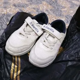 Kowish, krossovki,makasina