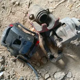 Тормозной суппорт