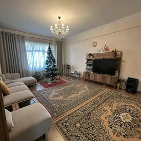 ГУРТЛИ 4 КОМНАТЫ (2017)