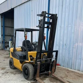 Caterpillar Forklift 2012