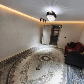 1 komnat Remontly 1etaz