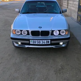 BMW E34 1990