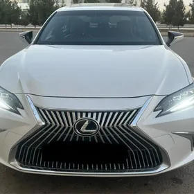 Lexus ES 350 2020