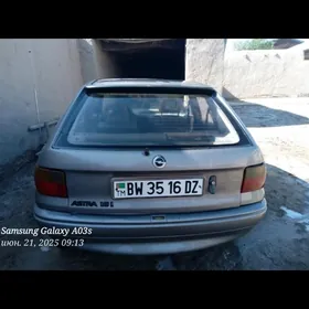 Opel Astra 1992
