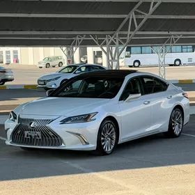 Lexus ES 350 2020
