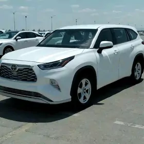 Toyota Highlander 2020