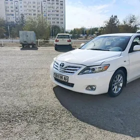 Toyota Camry 2010