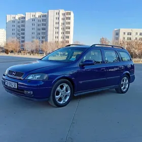 Opel Astra 2004