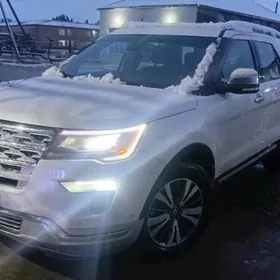 Ford Explorer 2018