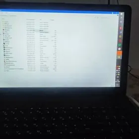 Noutbuk hp  islap dur