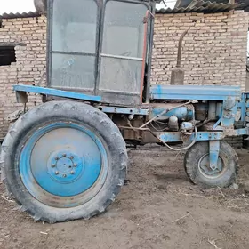 MTZ T-28 1989