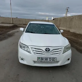 Toyota Camry 2011