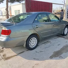 Toyota Camry 2005