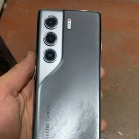 Tecno Camon 40Pro