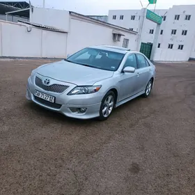 Toyota Camry 2011