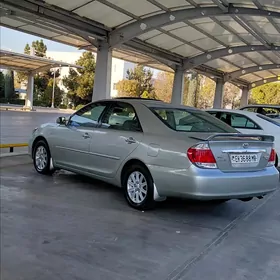 Toyota Camry 2002