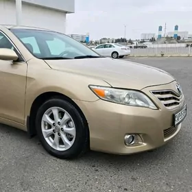 Toyota Camry 2010