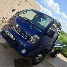 Kia Bongo 2012