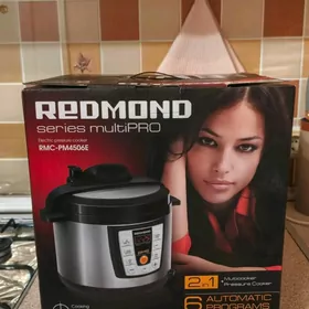 Мультиварка REDMOND