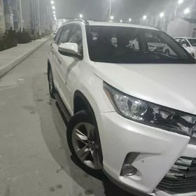 Toyota Highlander 2017