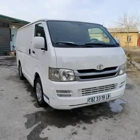 Toyota Hiace 2009