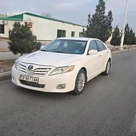 Toyota Camry 2011