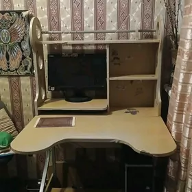 вместе с компьютером