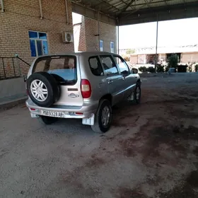Lada Niva 2005