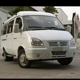 Toyota Hiace 2016