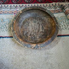 Деревянная чашка