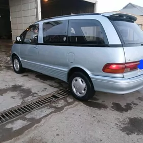 Toyota Previa 1992
