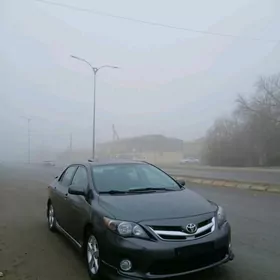 Toyota Corolla 2012