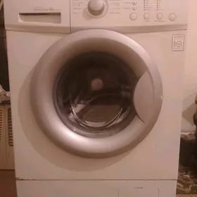 stiralny Kir yuwyan maşşynka