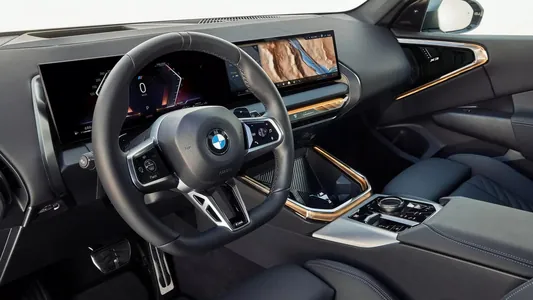 BMW отзывает кроссоверы X3 из-за «бешеных» рулей: баранка живет своей жизнью