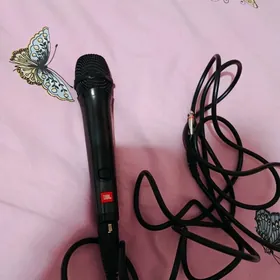 Mikrafon JBL