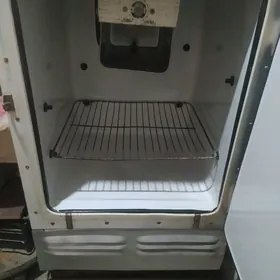 САРАТОВ haladilnik