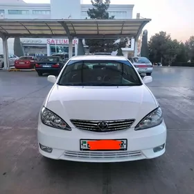 Toyota Camry 2005