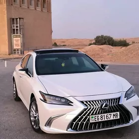 Lexus ES 350 2022