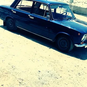 Lada 2104 1983