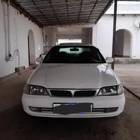 Toyota Corona 1995