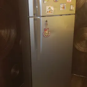 холодильник LG