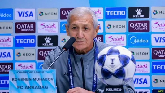 Ровшен Мухадов покинул пост главного тренера «Аркадага»