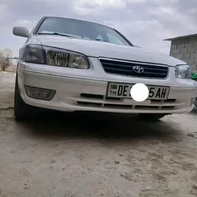 Toyota Camry 1998