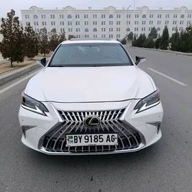 Lexus ES 350 2019