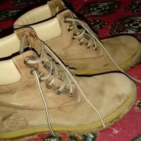 Tufli- edik- basanoska