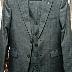 Kastýum, jalwar komplekt