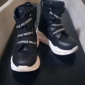 ботинки Vicco