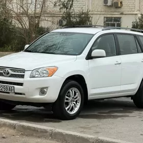 Toyota RAV4 2012