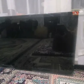 55 lik TCL televizor